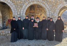 ПОДАРОК ОД РОМАНСКАТА ПРАВОСЛАВНА ЦРКВА: Манастирот во Рајчица доби мошти на Свети Василиј Велики