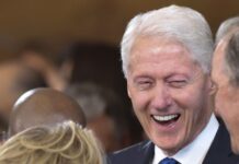 Бил Клинтон денеска сведочи зад затворени врати: Ќе зборува за неговите врски со Епстин