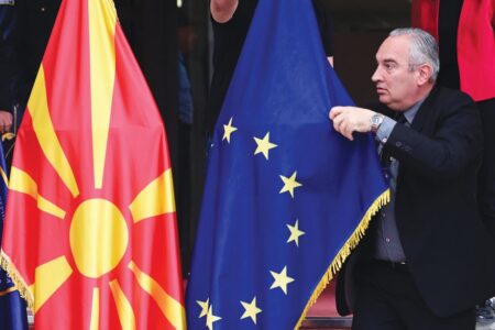 Критериуми и итност за во ЕУ – Македонија ги исполнува двете!  