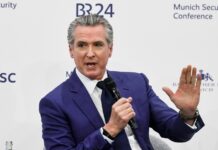 Њусом: „Доналд Трамп е привремен. Ќе си замине за три години“.