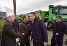 Хоџа: Трајно ги решаваме инфраструктурните потреби на жителите на Сарај