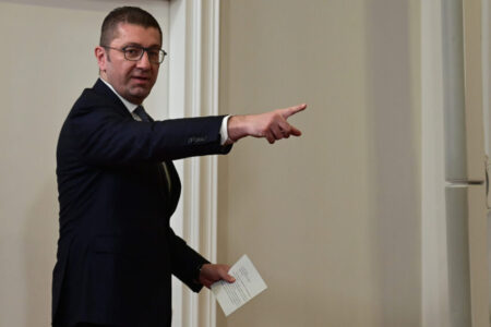 Касами најавува смени, Мицкоски возвраќа: Јас ја составувам Владата