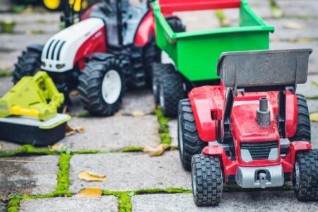 Козметиката и играчките под ризик – листата на забранети супстанци неажурирана 15 години!