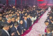 Компанија им подели 26 милиони долари работниците: „Понесете дома колку што можете повеќе“/ВИДЕО