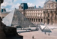Разбиен ланец за измами во музејот Лувр, меѓу уапсените се и вработени!