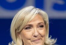 Француските обвинители бараат потврда за петгодишната забрана за вршење јавна функција за Марин Ле Пен