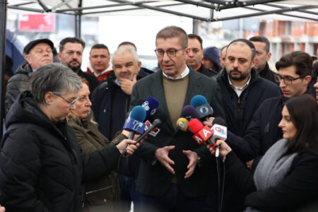 Мицкоски: Се надевам дека ЕУ ќе најде начин да нема билатерално вето за нашето членство