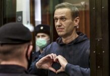 Русија го убила опозицискиот лидер Алексеј Навални со жабји отров