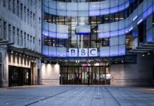 Светскиот сервис ќе остане без средства за седум недели, предупреди генералниот директор на „Би-би-си“