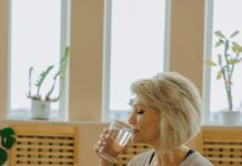 Го нарекуваат „еликсир на младоста“: Евтин додаток во исхраната ја враќа еластичноста на кожата и ги намалува брчките