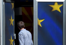 Вајц гледа прозорец на можности, Македонија чека отворени врати