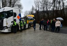ЕУ ги одби барањата на транспортерите: Се подготвуваат нови блокади
