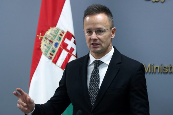 Hungarian Foreign Minister Szijjarto visits Beirut