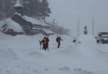 Една од најсмртоносните лавини: Осум скијачи загинаа, преживеаните се заштитиле со церади