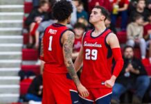 Шошкиќ му донесе нова победа на Стони Брук