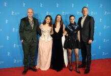 Аплауз и поддршка на премиерата на македонскиот филм „17“ на Берлинале: Ја означи појавата на уште еден моќен женски авторски глас од Македонија