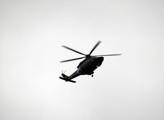 helikopter-opsta-pexels-sevenstormphotography-1479425