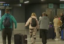 Авионот од Дубаи слета во Белград, евакуирани се 200 граѓани на Србија