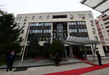 14 годишно момче избодено со нож во населбата Ченто, семејството бара пронаоѓање на напаѓачите