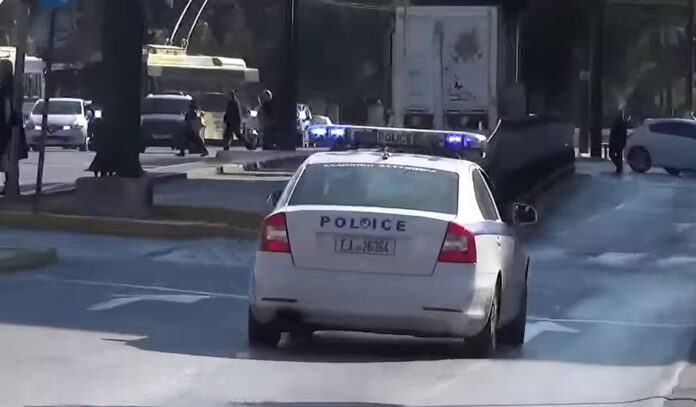 policija grcija kola