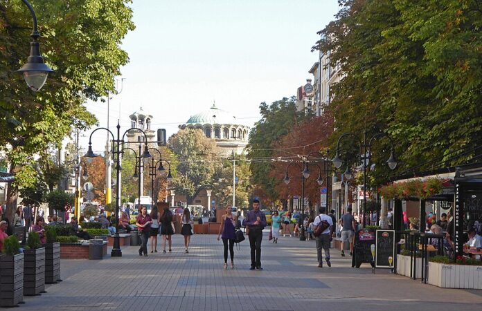 Boulevard_Vitosha_(5)_(37448099450)