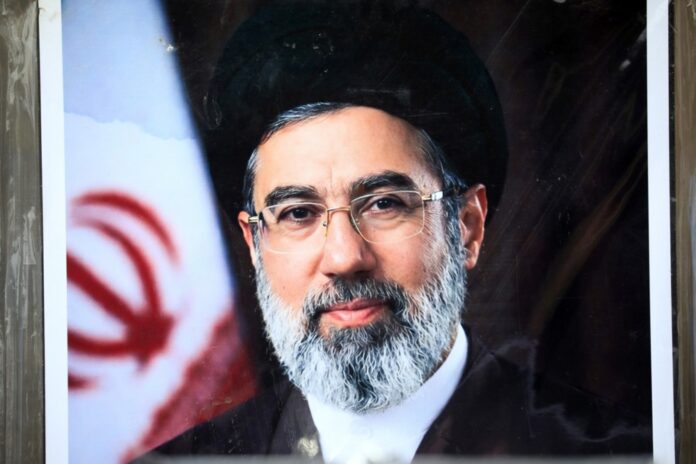 Portraits of Iranian leaders in Sana'a amid regional tensions