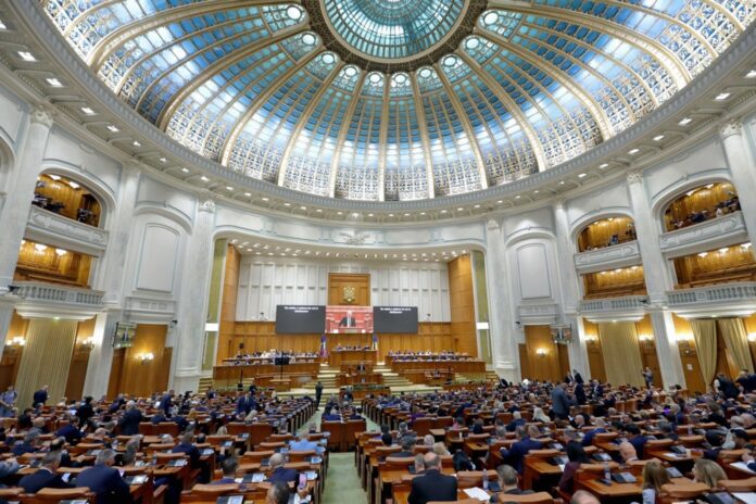 No-confidence vote against Ilie Bolojan's cabinet in parliament