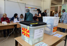СЕ РАЗБИСТРУВА ЛИ ПОЛИТИЧКАТА ПЕРСПЕКТИВА ЗА СЛЕДНАТА ГОДИНА?: Предвремени избори можни, една изборна единица невозможна