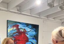 Македонската сликарка Сања Чулаковска во четвртфиналето на престижниот американски натпревар „Народен уметник“