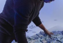 Урнат рекорд: Богатството на најбогатите луѓе во светот достигна речиси 100 трилиони долари