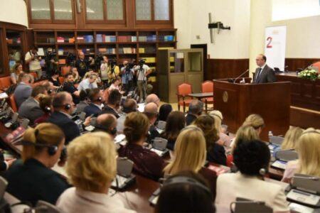 Гаши најде рецепт за штедење: Помалку седници, повеќе донесени акти
