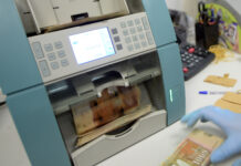 Брзите кредити ќе се добиваат преку банкарска сметка, веќе нема пари на рака