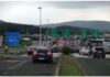 Грција воведува итни мерки за да ја намали гужвата на Евзони