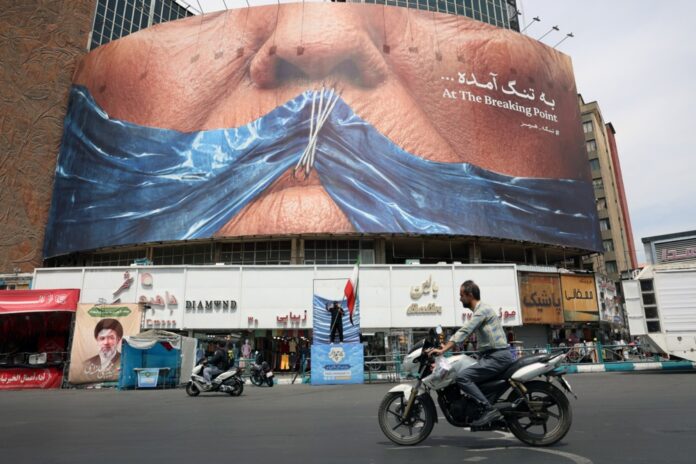 Daily life in Tehran amid US-Iran talks and renewed strikes