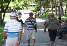 Секој трет денар за пензии е од даноци, еден пензионер го финансираат само 1,63 осигуреници