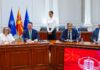 Забрзана модернизација на железницата, ќе се купуваат нови возови и електрични локомотиви