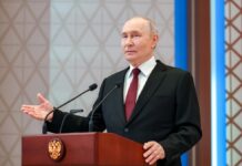 ОД ЛУКСУЗ ДО ИЗОЛАЦИЈА: Путин великодушно им плаќал на дадилки на децата, но со строги инструкции, откриени приватни детали