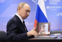 Нов ултиматум го вознемири Кремљ: Итно се состануваат Путин и Лукашенко