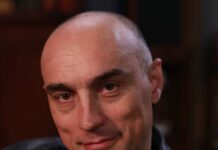 Актерот Тони Наумовски е добитник на наградата „Мето Јовановски“ на филмскиот фестивал „Преку езерото“