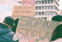 Русија не бара конфликт, но НАТО се подготвува за него