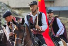 Свечено испраќање на коњаниците од Горно Лисиче кон Крушево