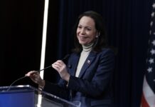 Мачадо му ја подари својата Нобелова награда на Трамп, а тој ѝ забрани да се врати дома