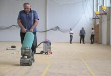 Се обновуваат спортската сала во Илинден и Домот на културата во Мралино