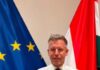 Маѓар се пофали со необичниот подарок од Пакистан: Не подаруваат сите револвери, некои даваат манга
