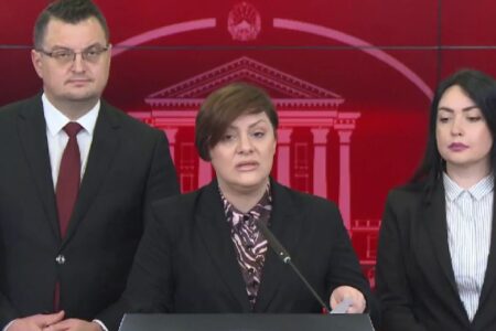 Граѓаните сами ќе избираат дали ќе одат во пензија на 62 или ќе работат до 73 години