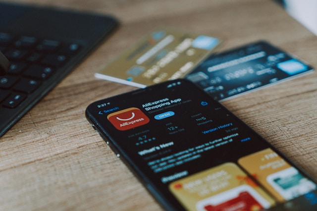 aliekspres cardmapr-nl-SGj4fw55Y7w-unsplash