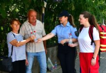 За два дена поделени 1.000 шишиња вода