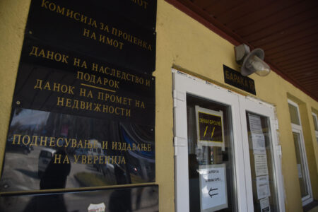 Не може ако е купен станот по 3.000 евра за квадрат, да се плаќа данок како да вреди 1.500 евра