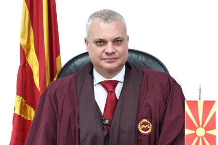 Уставниот судија Гоце Наумовски си поднесе оставка пет месеци по изборот од „лични причини“
