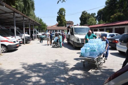 Гостиварци две недели без вода – кој ќе ја плати сметката?!